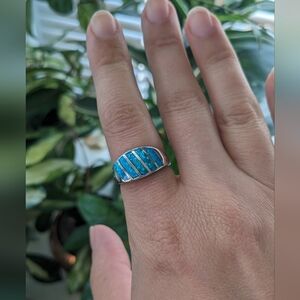 Synthetic opal inlay ring, sterling